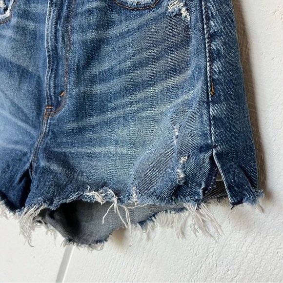 Abercrombie & Fitch Curve Love High Rise Mom Shorts, 26 - Picture 7 of 7